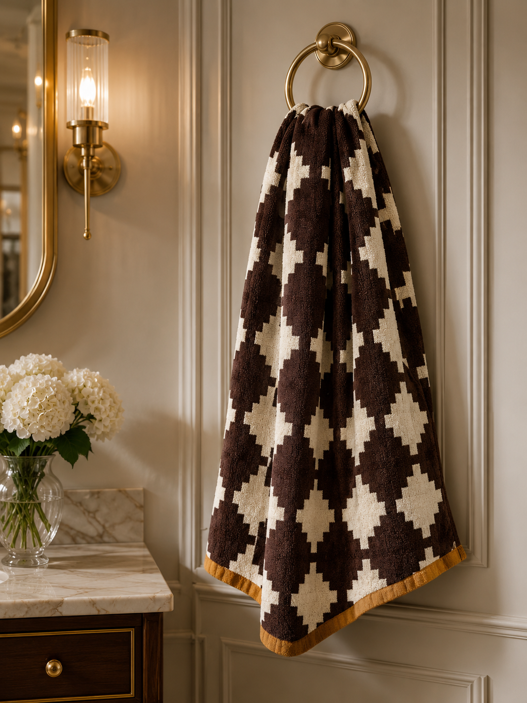 Cocoa Diamond Geometric Hand Towel