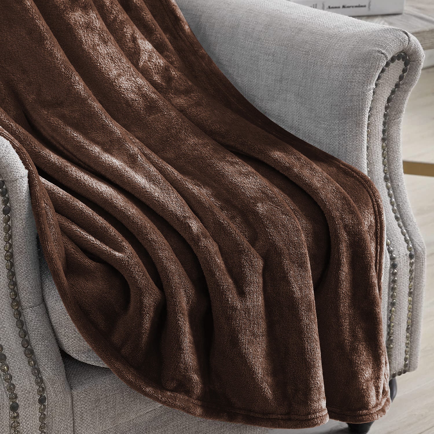 Summer Plush Blanket Brown