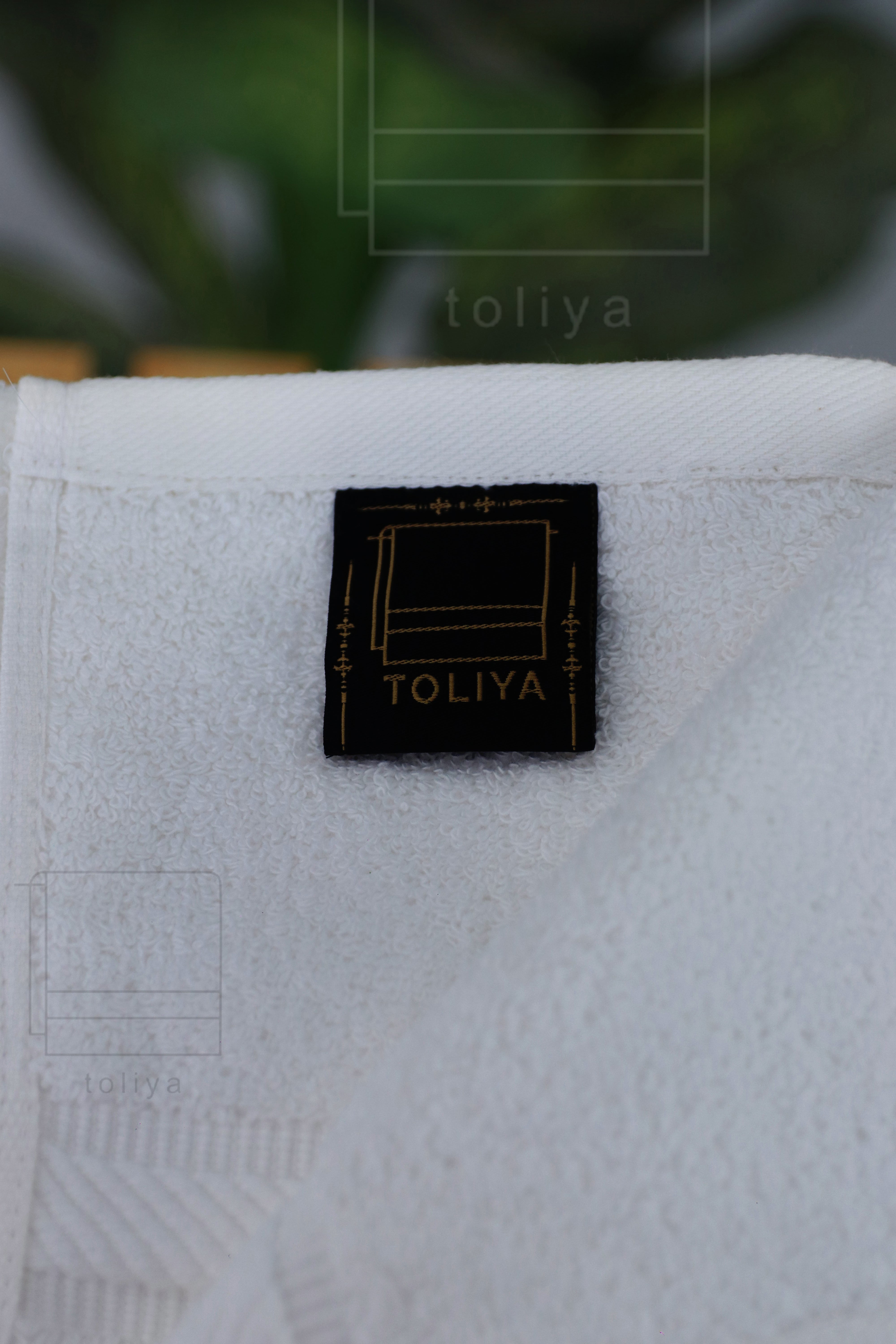 Bath Towel Greek Border