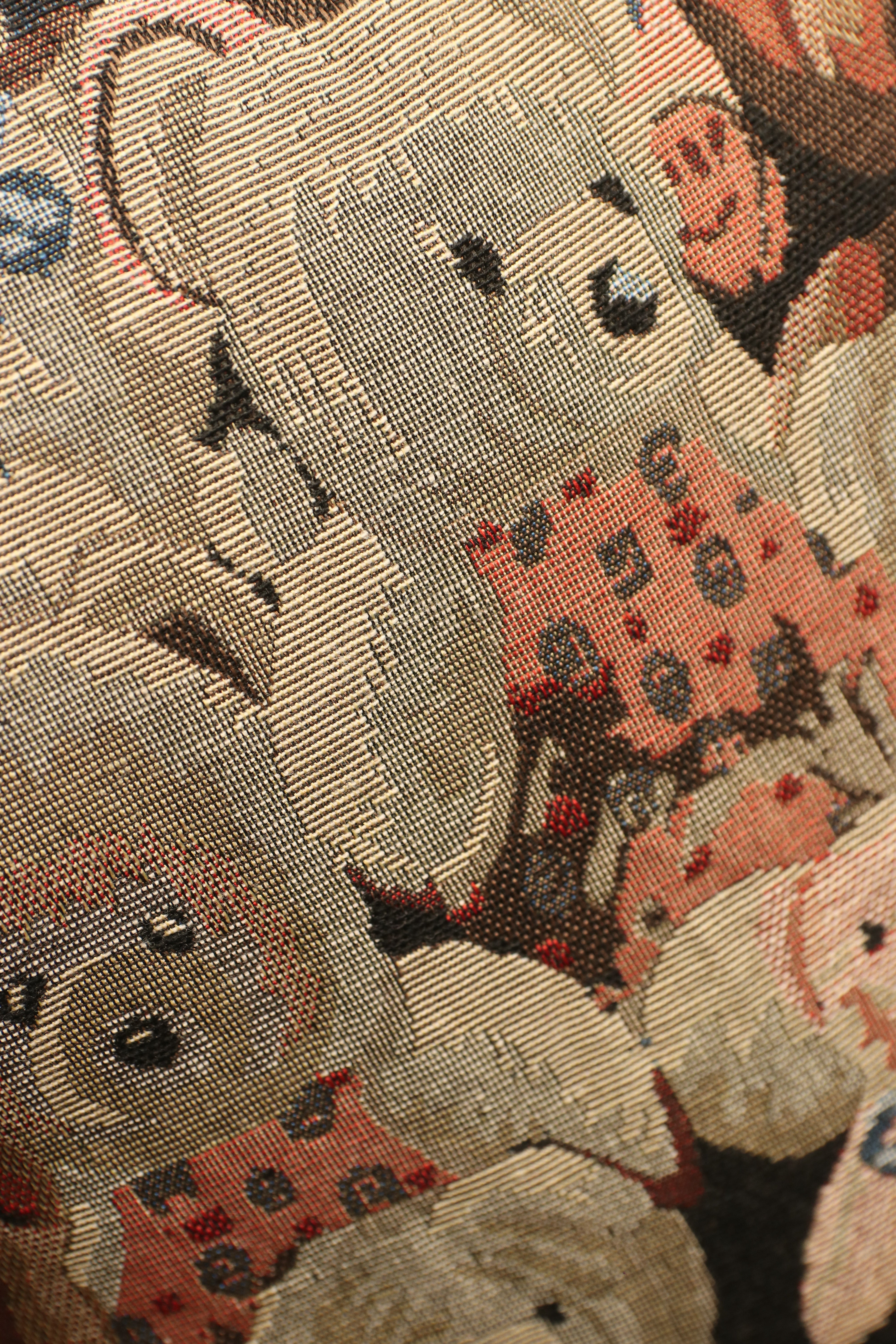 Bed Cushions With Filling