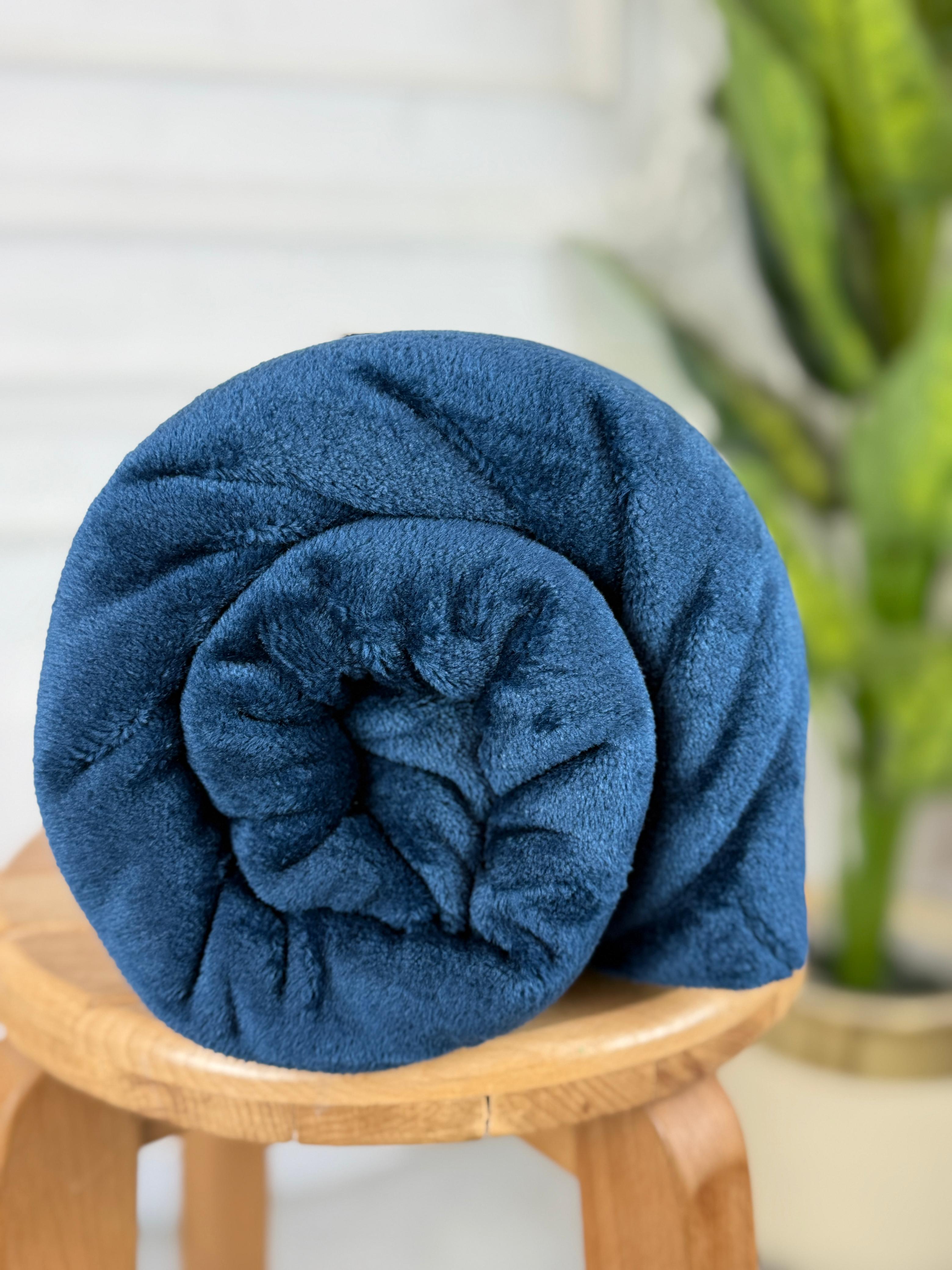 Plush Blanket Teal