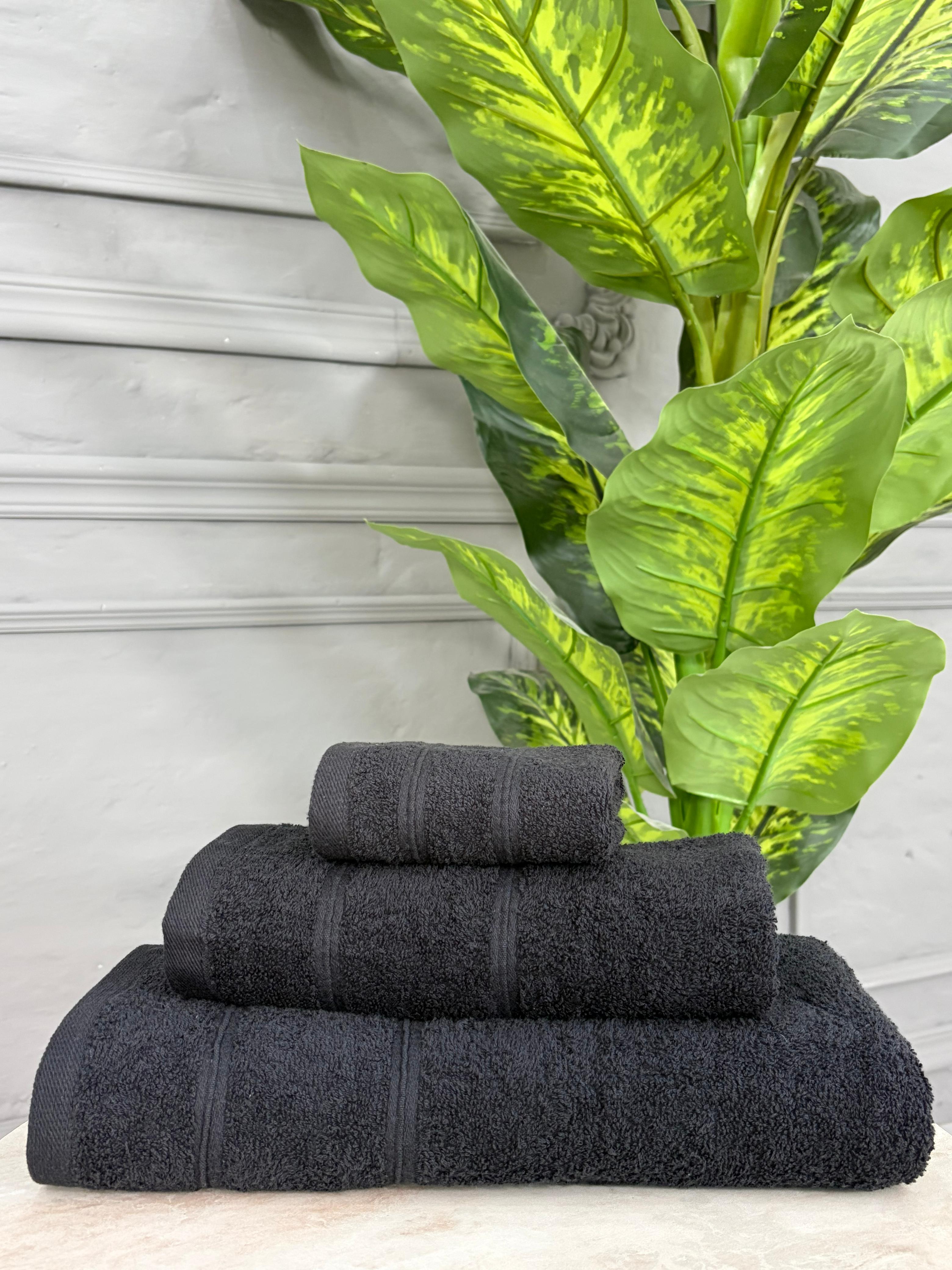 450 GSM Cotton Towel Set – 3 Piece
