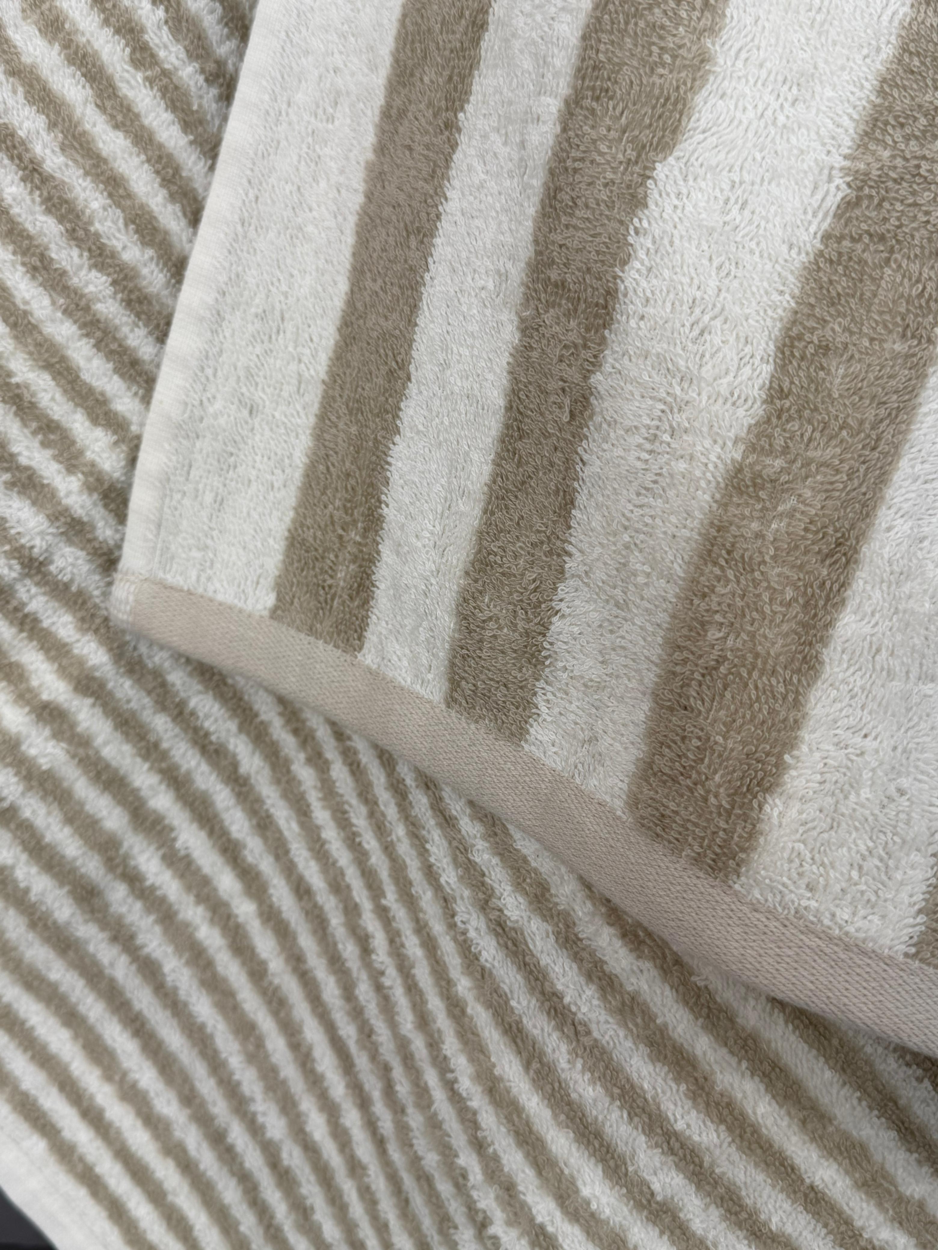 Premium Stripe Cotton Towel (500 GSM)