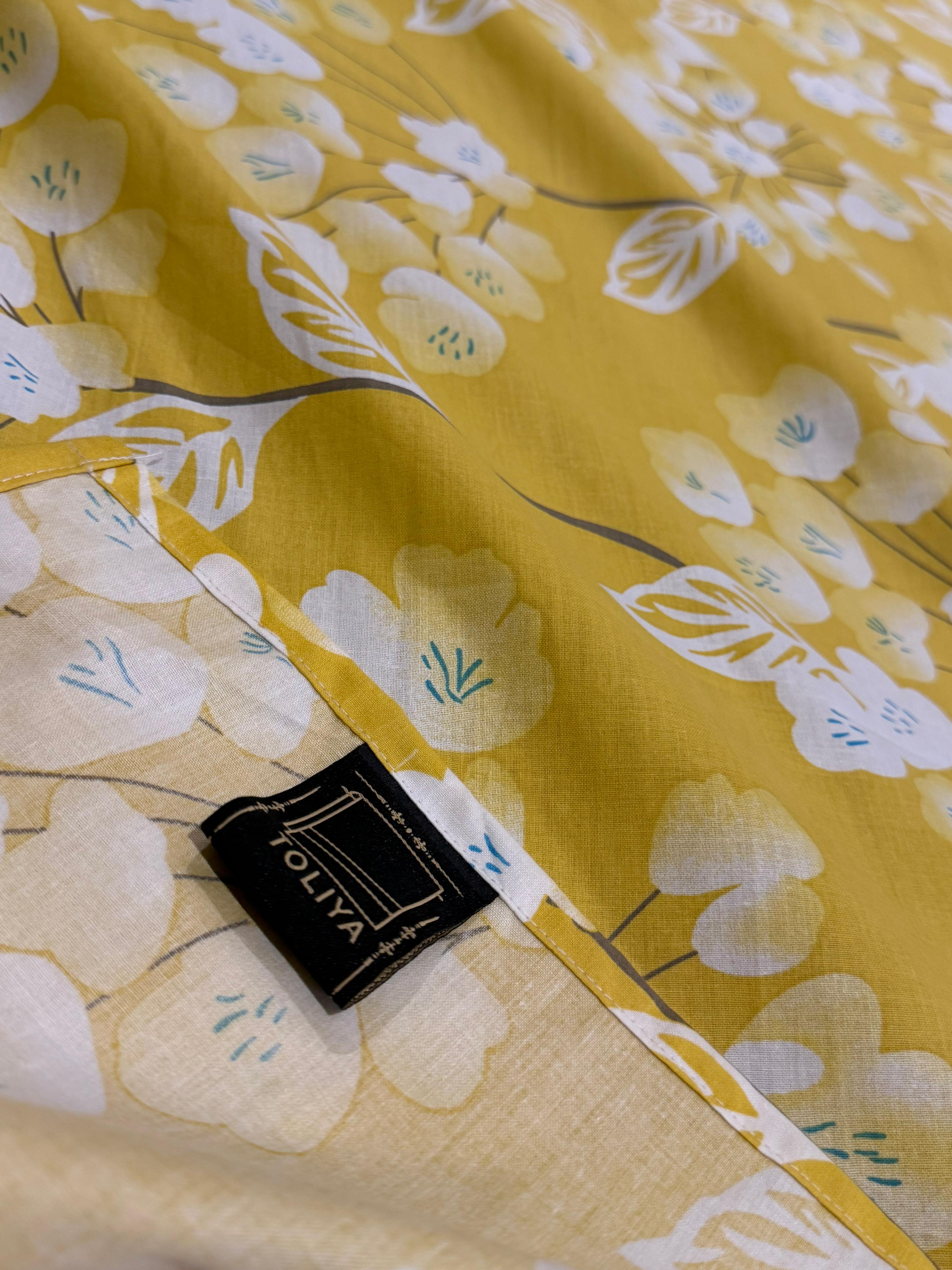 Golden Bloom Bedsheet Set
