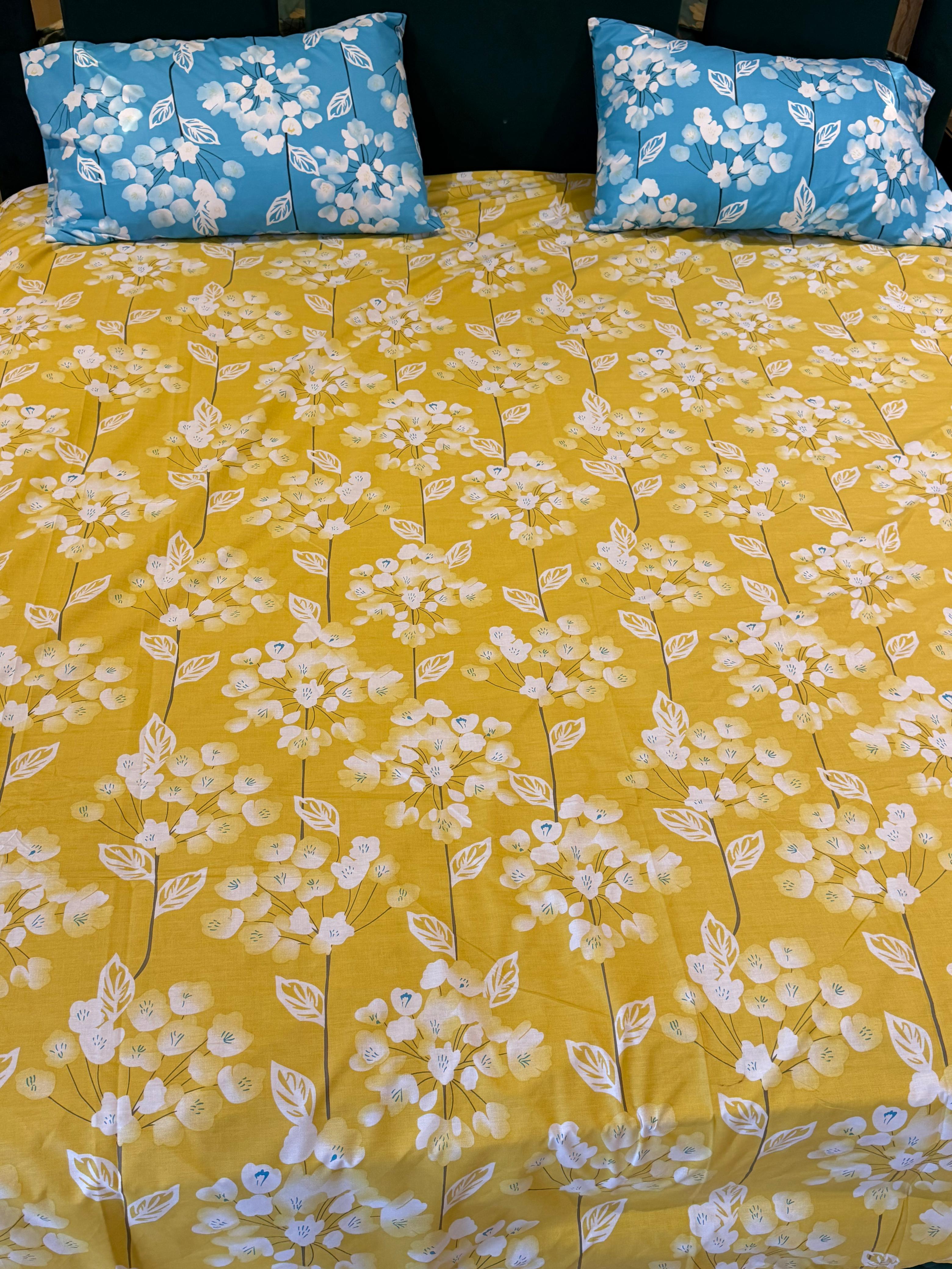 Golden Bloom Bedsheet Set