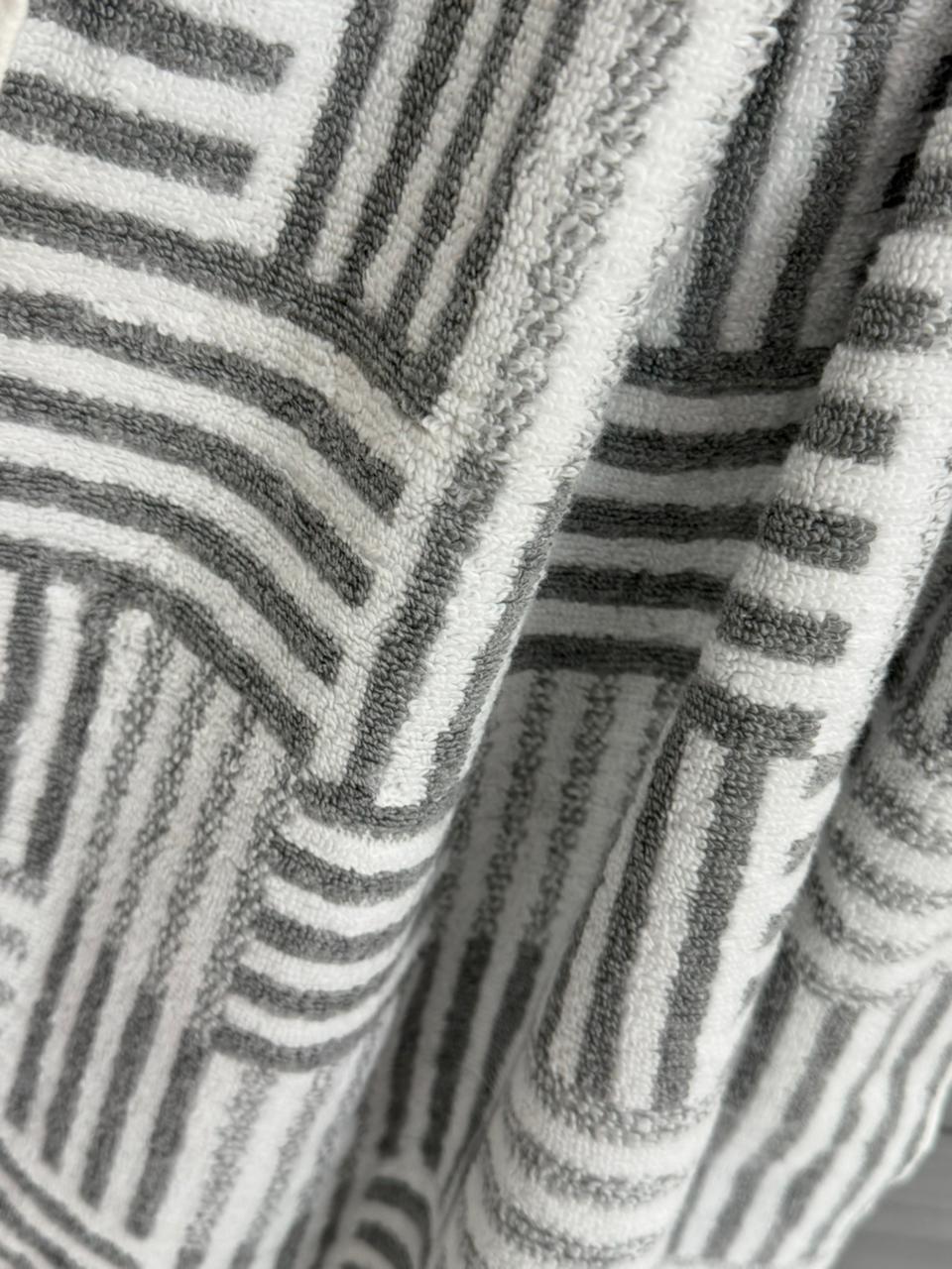 Cotton Geometric Stripe Towel