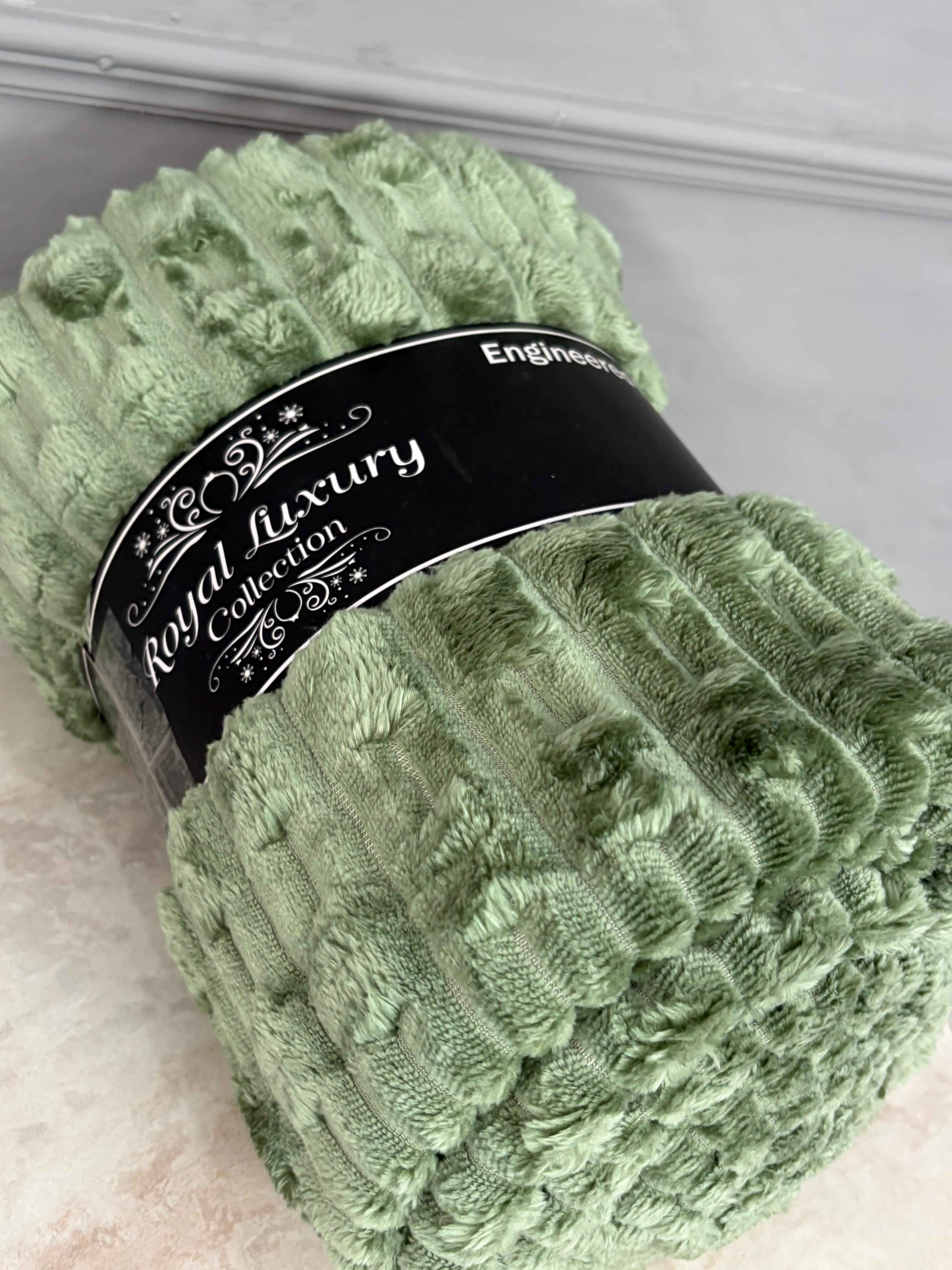 Summer Luxury Ribbed Plush Blanket