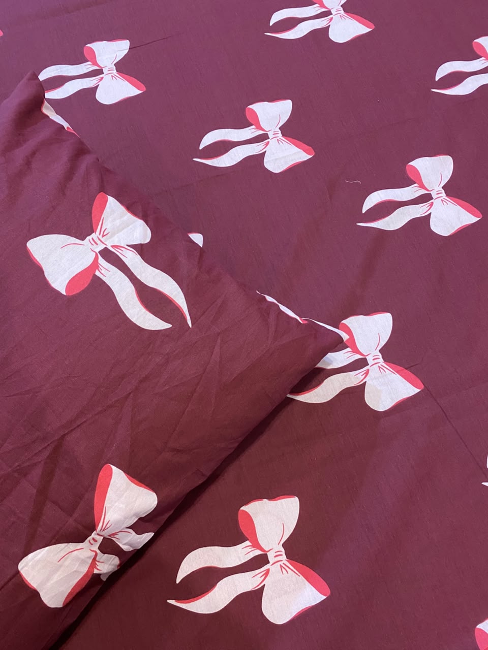 Velvet Ribbon Bedsheet Set