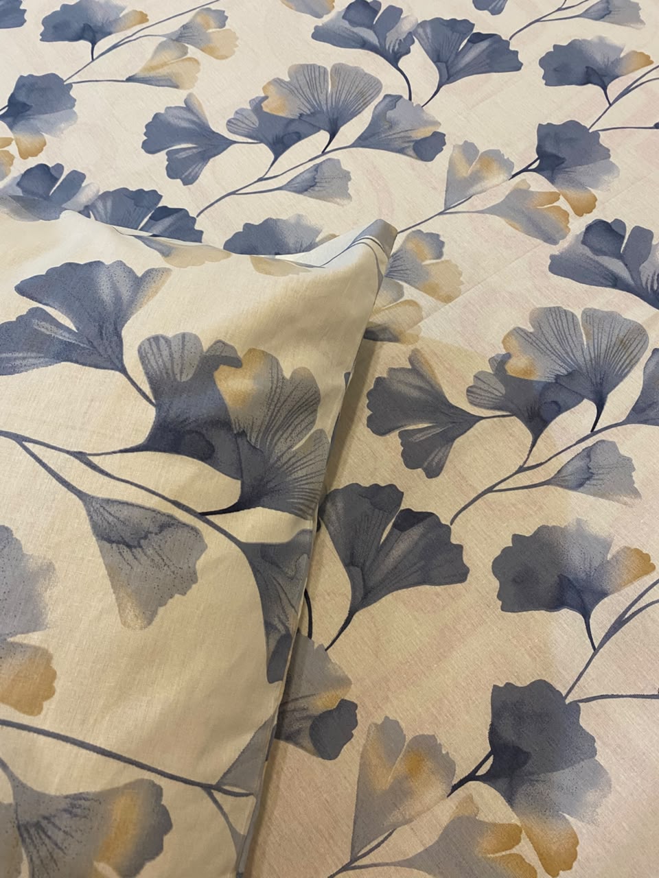 Blue Blossom Bed Sheet Set