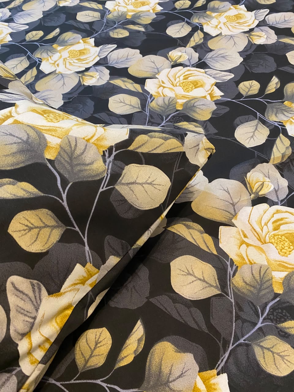 Golden Rose Floral Bedsheet