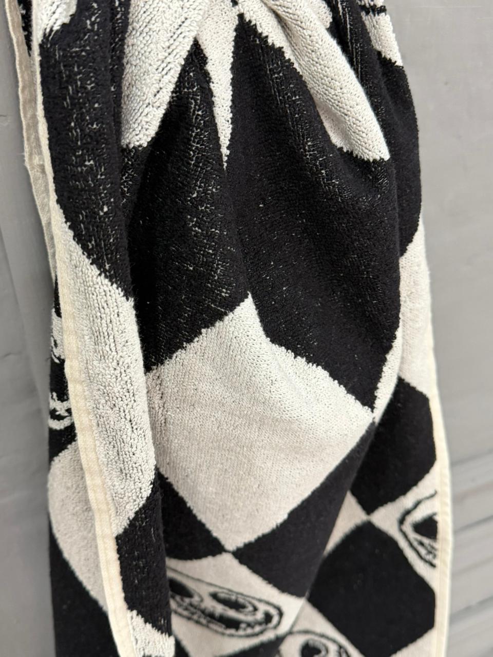 Black Diamond Cotton Hand Towel