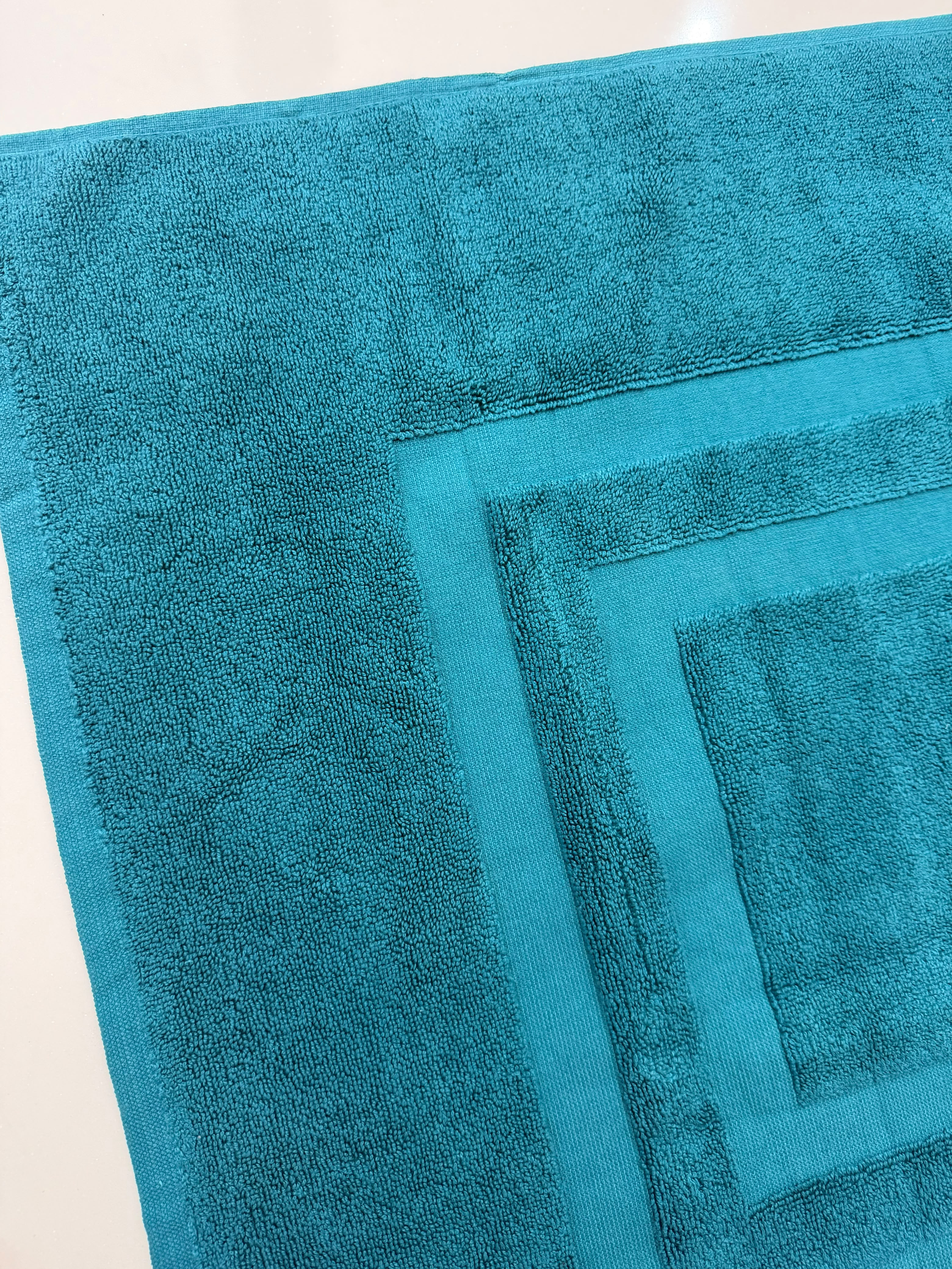 Classic Border Cotton Bath Mat