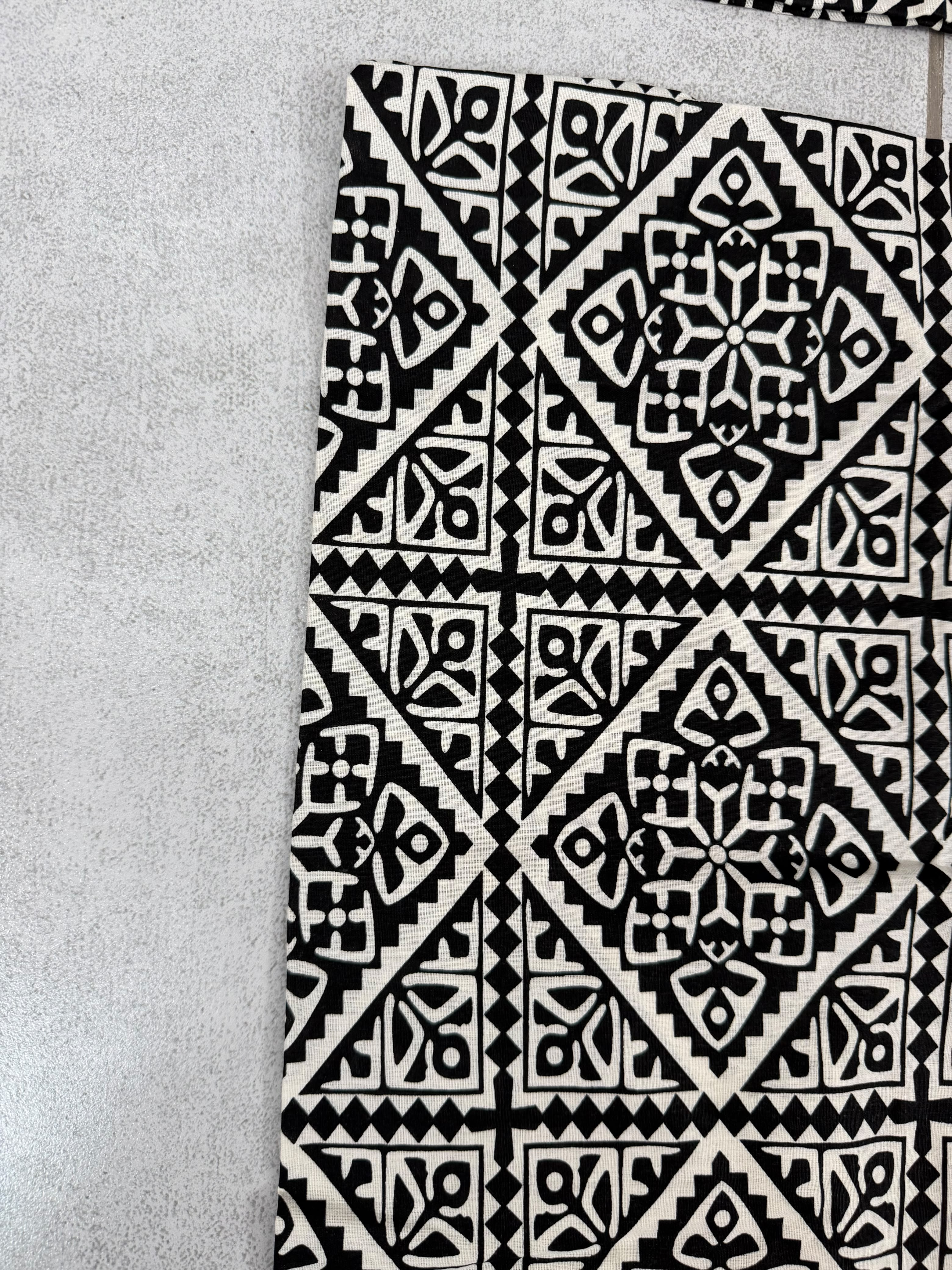 Geometric Printed pillow cover set