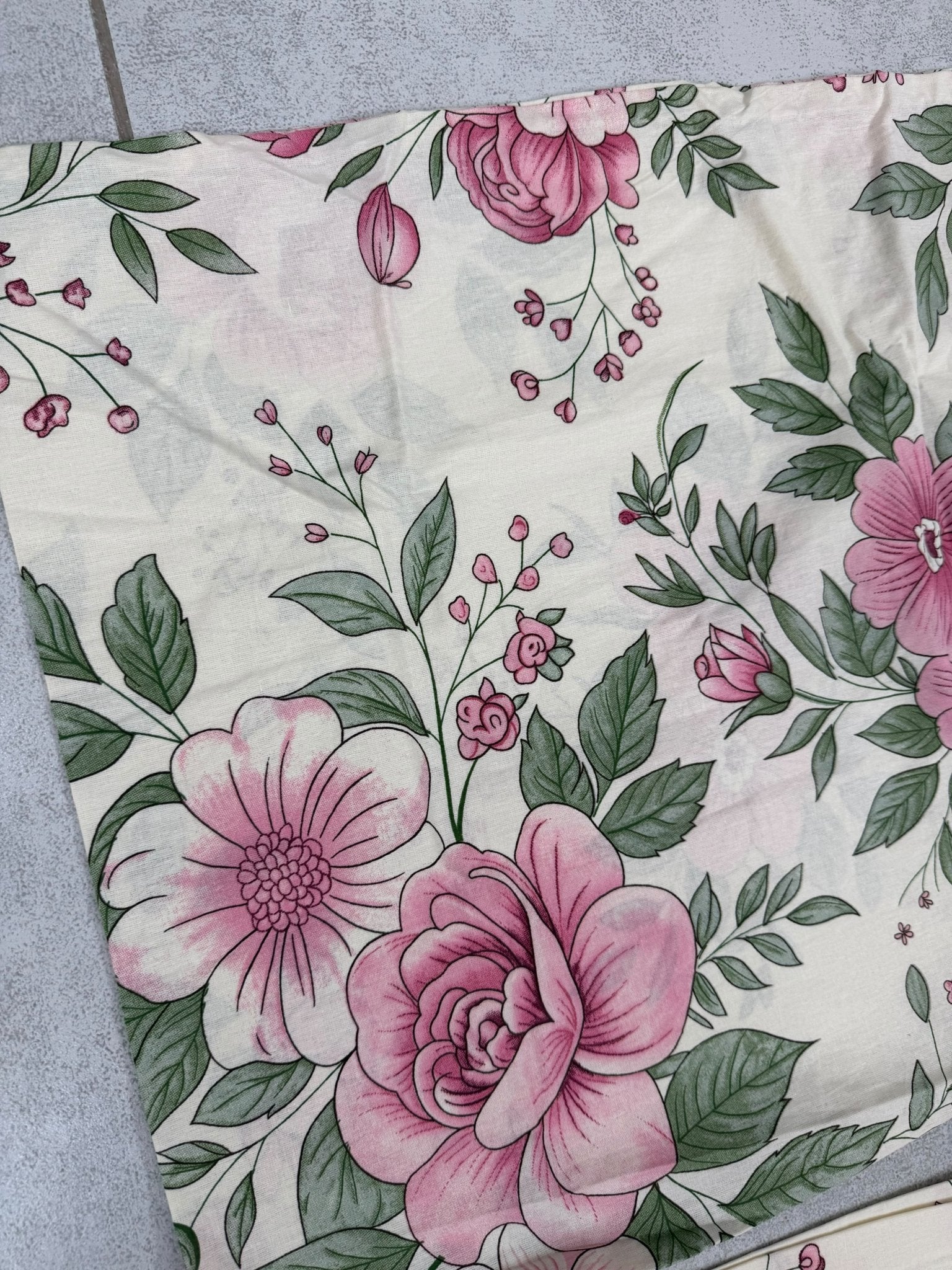 Pink Floral Printed Pillow Covers - Toliya.co