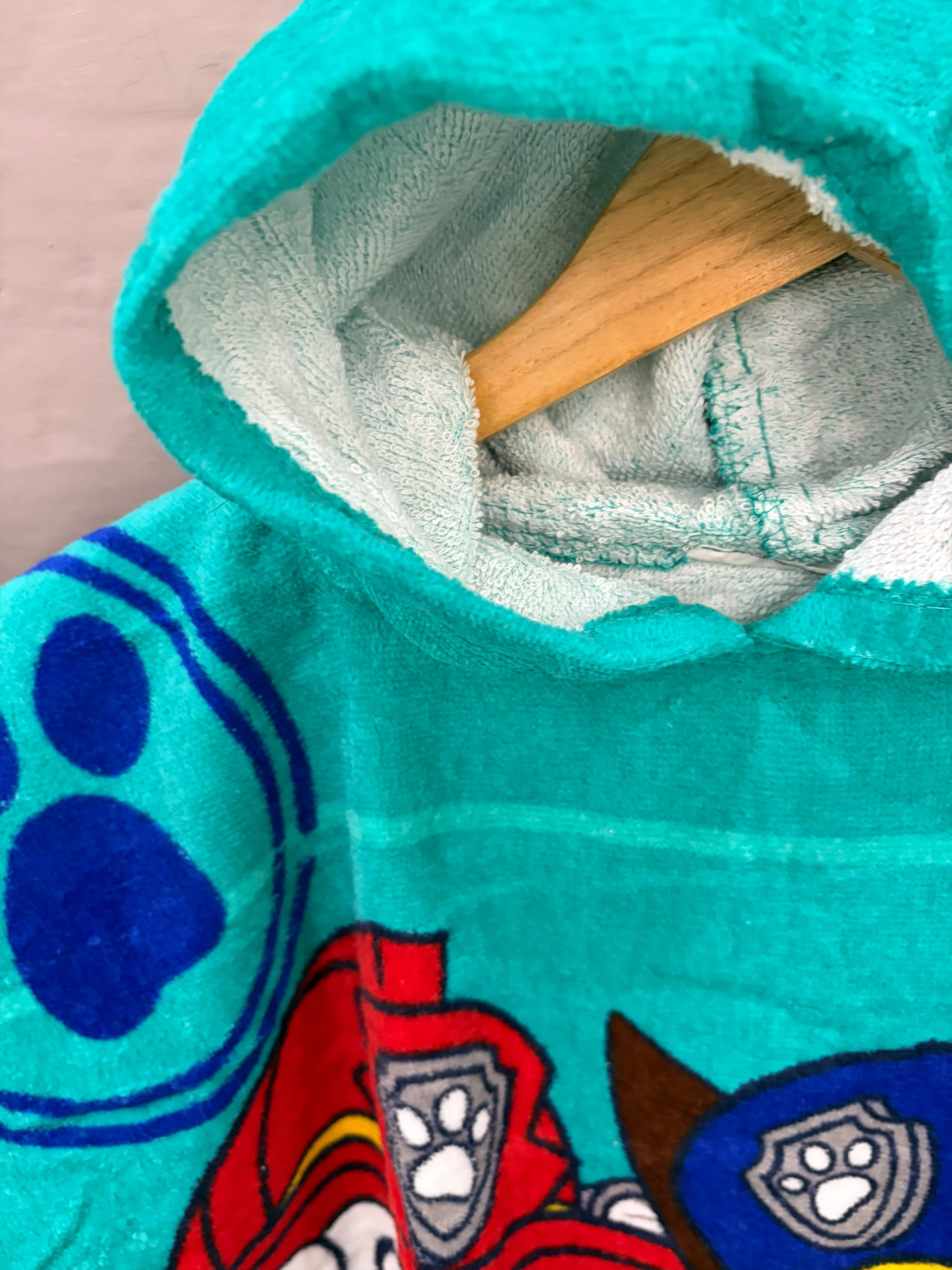 Paw Petrol Hooded printed poncho