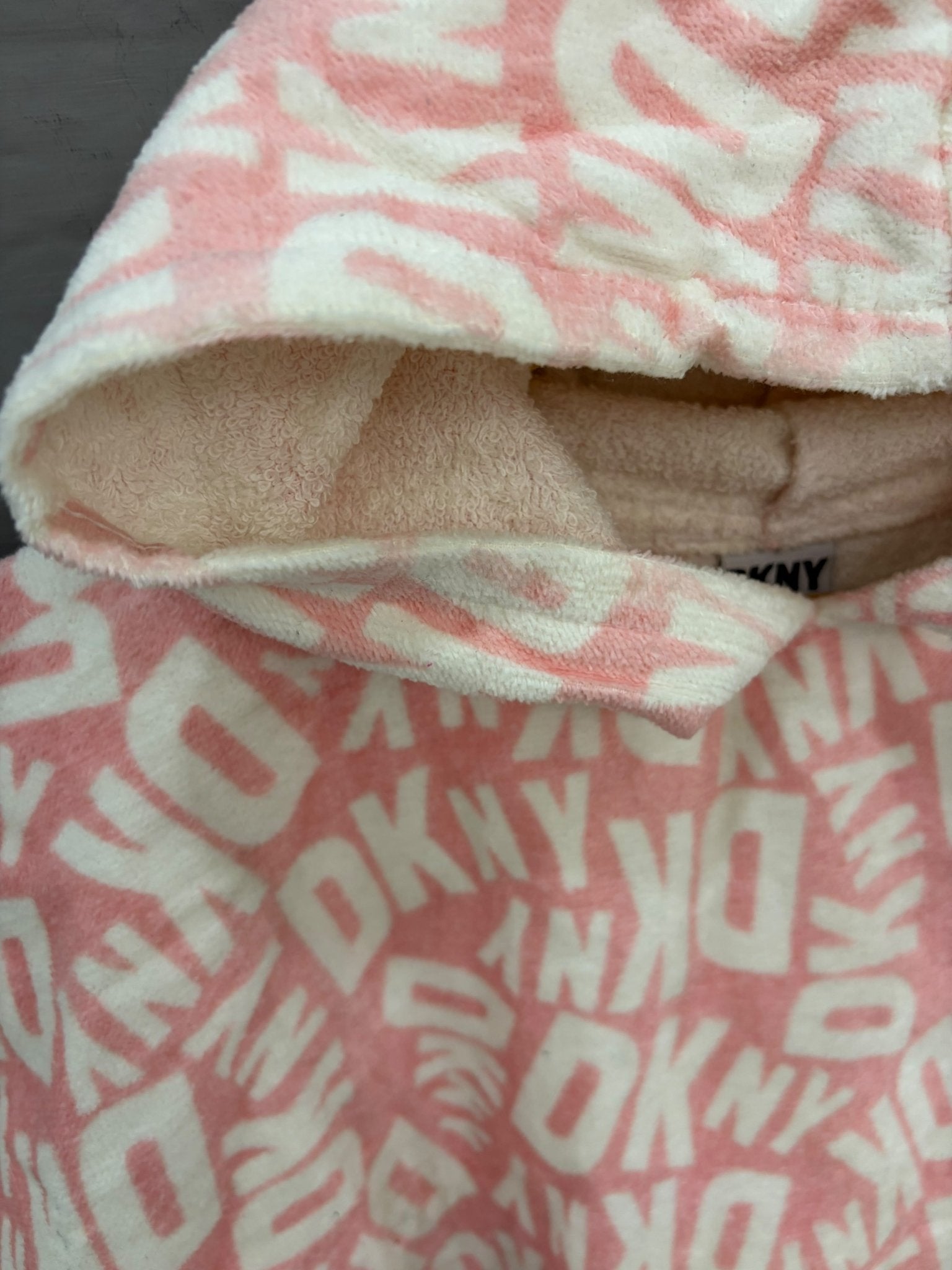 Pink & White Cozy Kids Hooded Bath Poncho