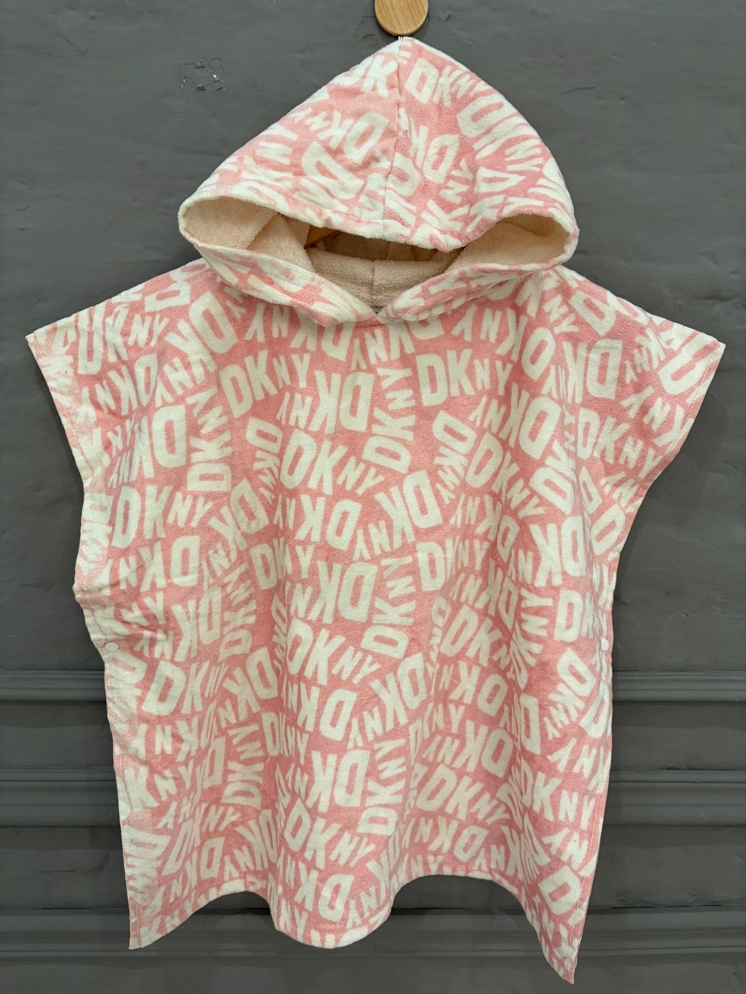 Pink & White Cozy Kids Hooded Bath Poncho