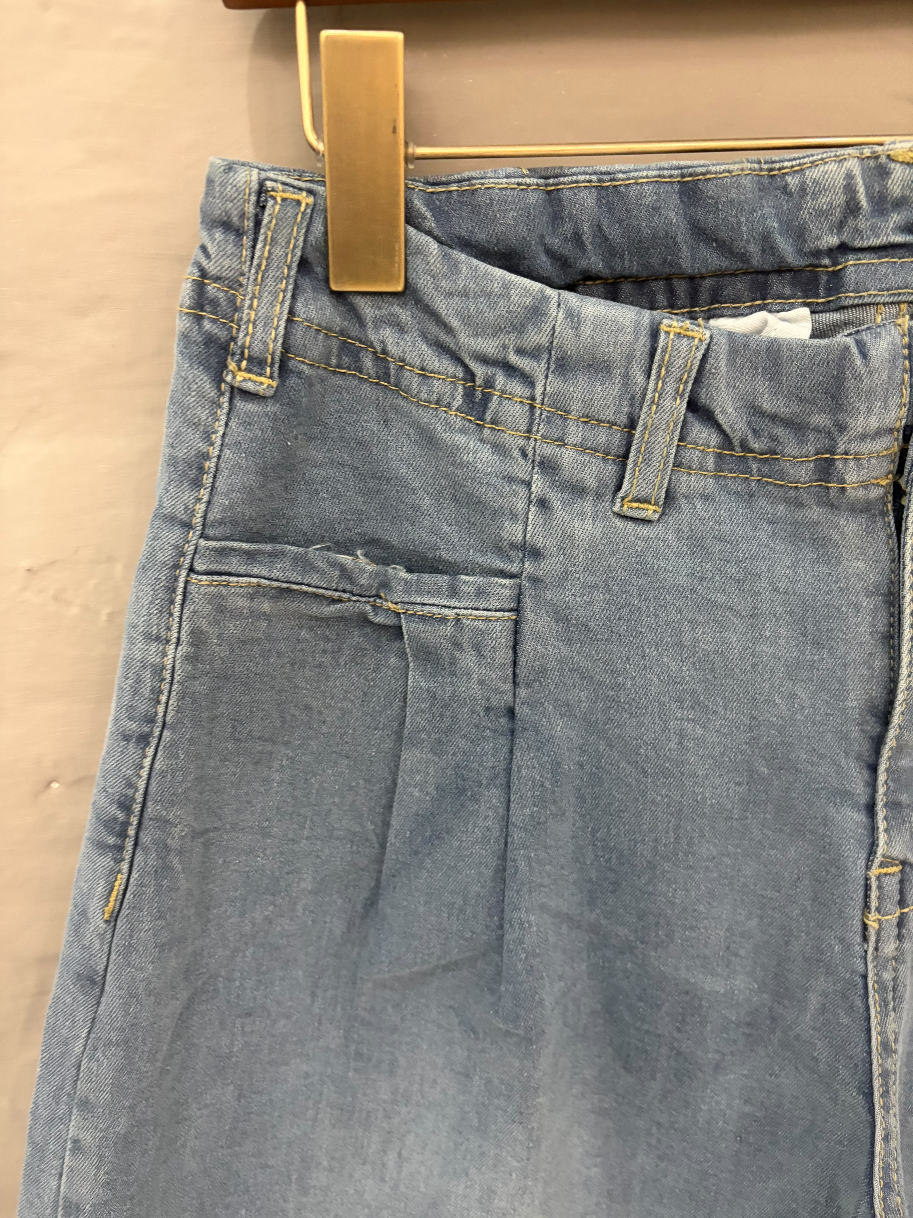 Women’s High-Rise Wide-Leg Jeans